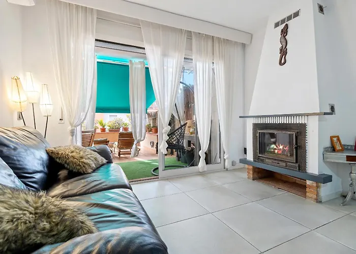 Hauzify I Sitges Suite Terrace