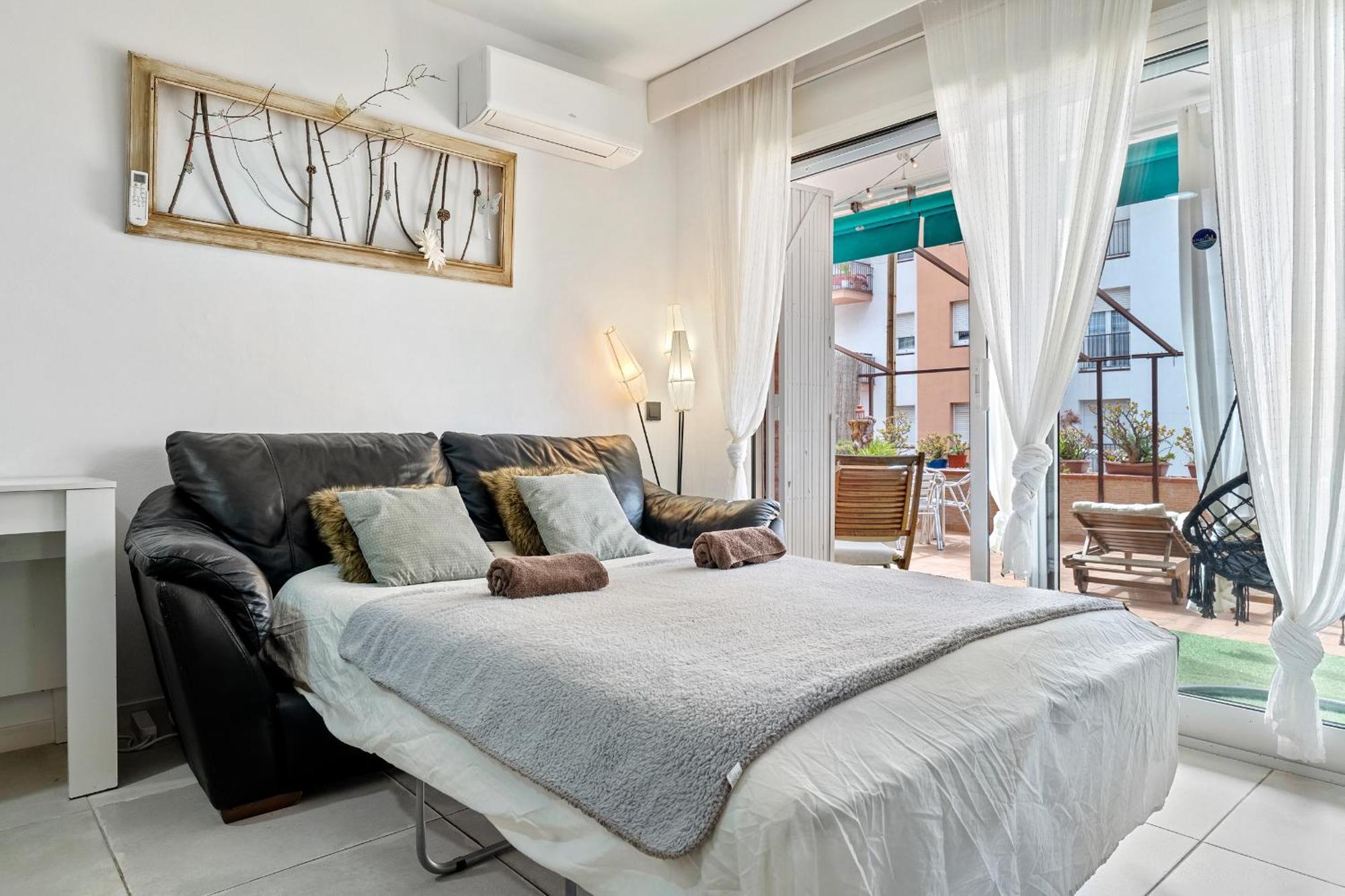 Hauzify I Terrace Sitges